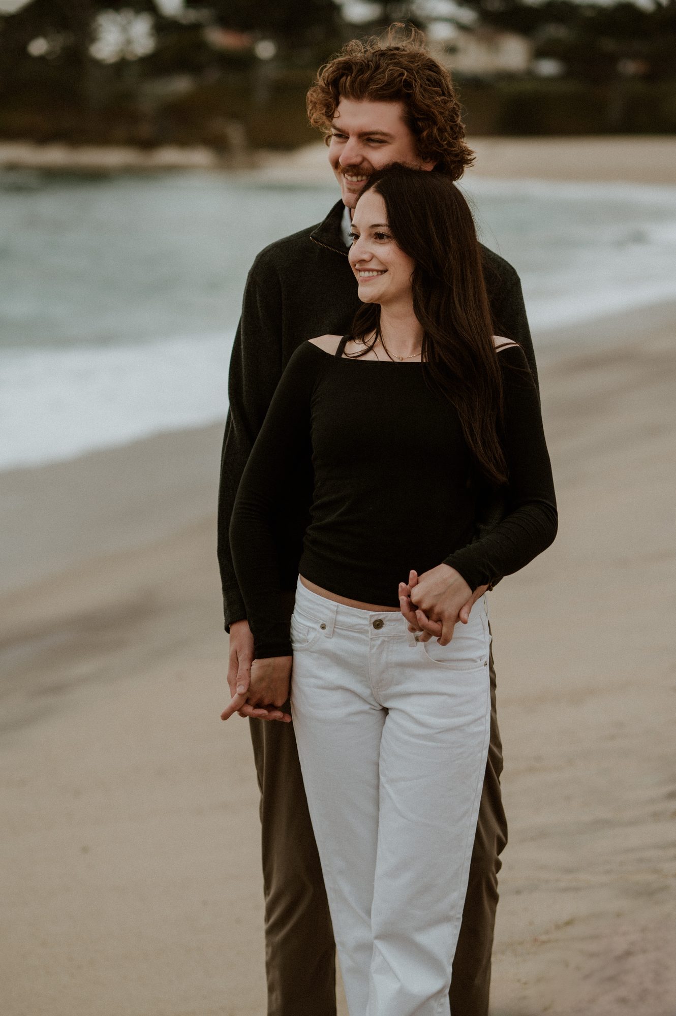 What to wear for a foggy photo session, olive knit and white wide leg jeans